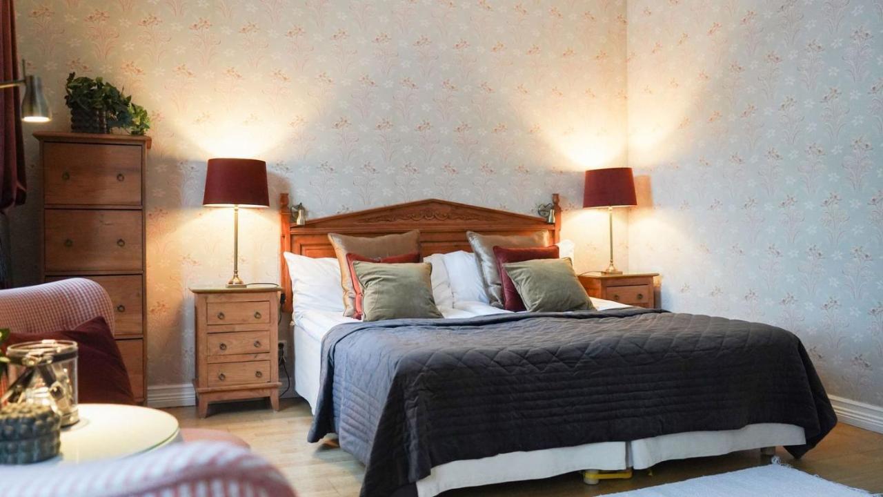 Hennickehammars Herrgard Hotel